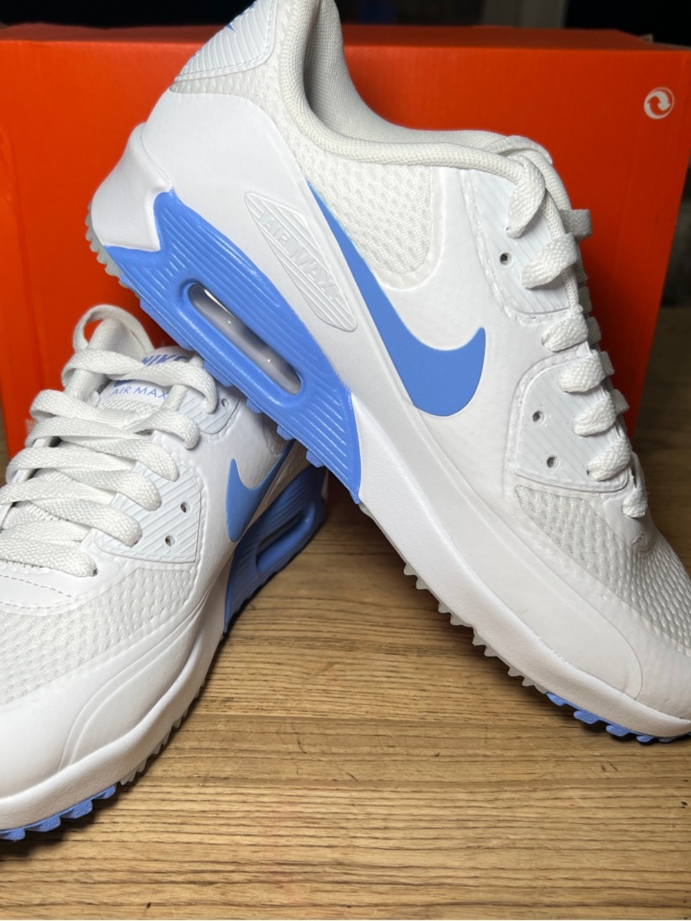 Nike Air Max 90 G White and Light Blue Sneakers Mens 7.5 Women’s 9